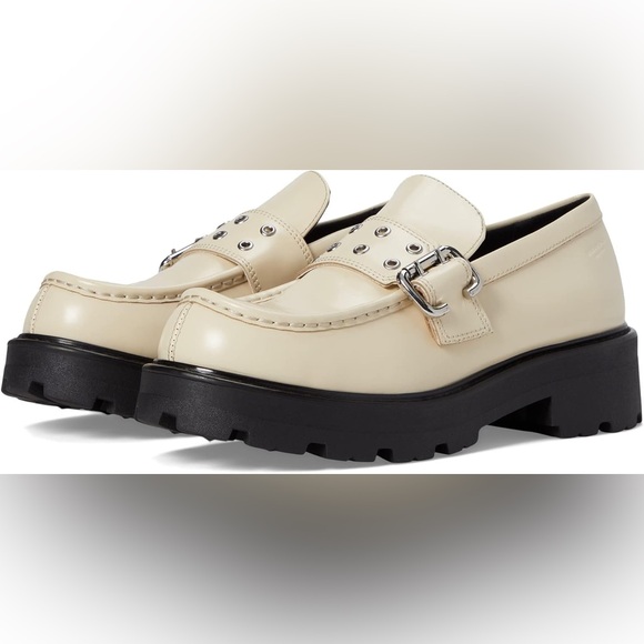Vagabond Shoes - Vagabond Off-White Cosmo Platform Oxford Loafers with Grommet Detail and Buckle